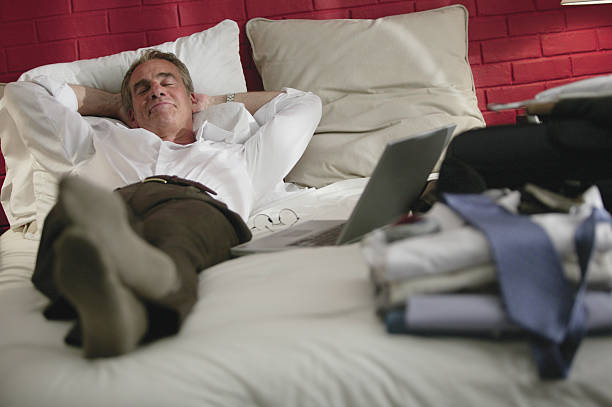 Why Weekends Ruin Your Monday Morning