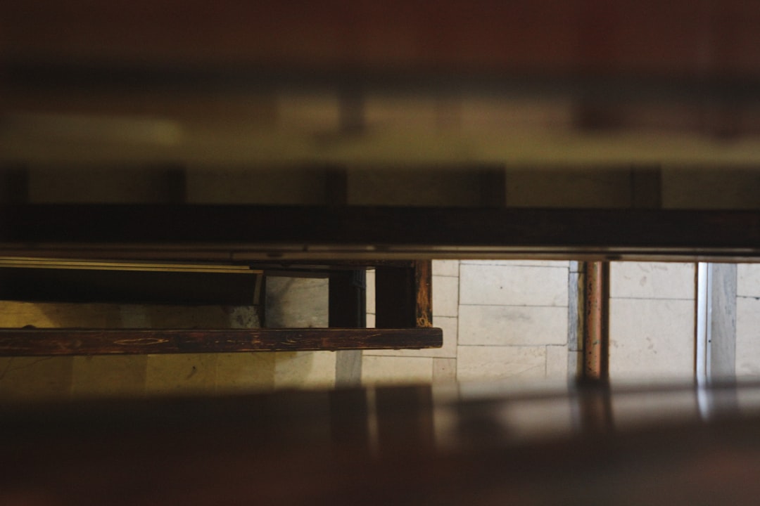 Box Spring Versus Slatted Foundation